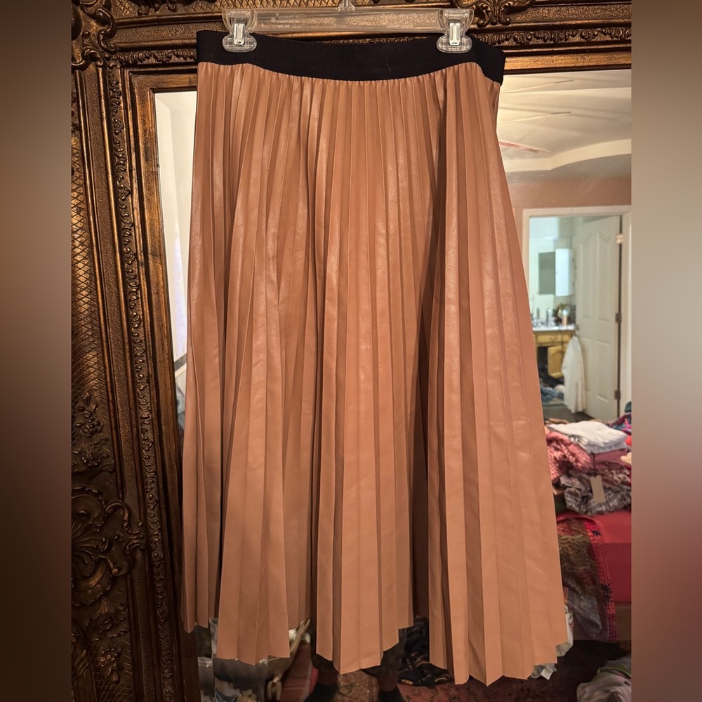 Calvin Klein Tan Leather Pleated A Line Skirt